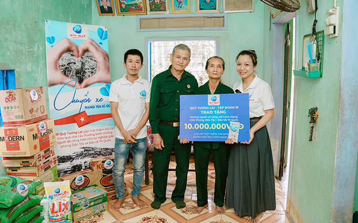 Hình ảnh giới thiệu tele789, nền tảng cá cược trực tuyến uy tín với biểu tượng an toàn và đa dạng trò chơi